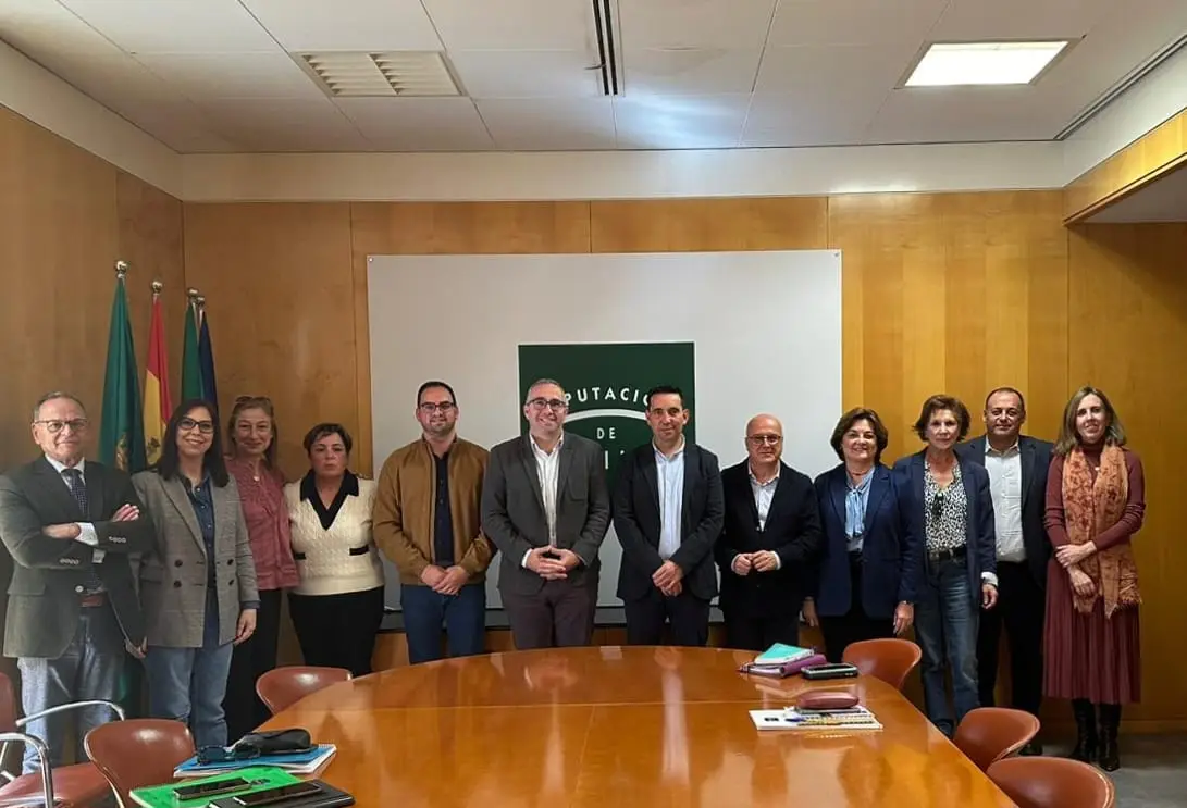 Constituidas las Comisiones Mixtas de Transferencias de los medios humanos, bienes y derechos de los parques de bomberos de Morón, Utrera y Los Palacios al Consorcio de Prevención, Extinción de Incendios y Salvamento de la Provincia de Sevilla