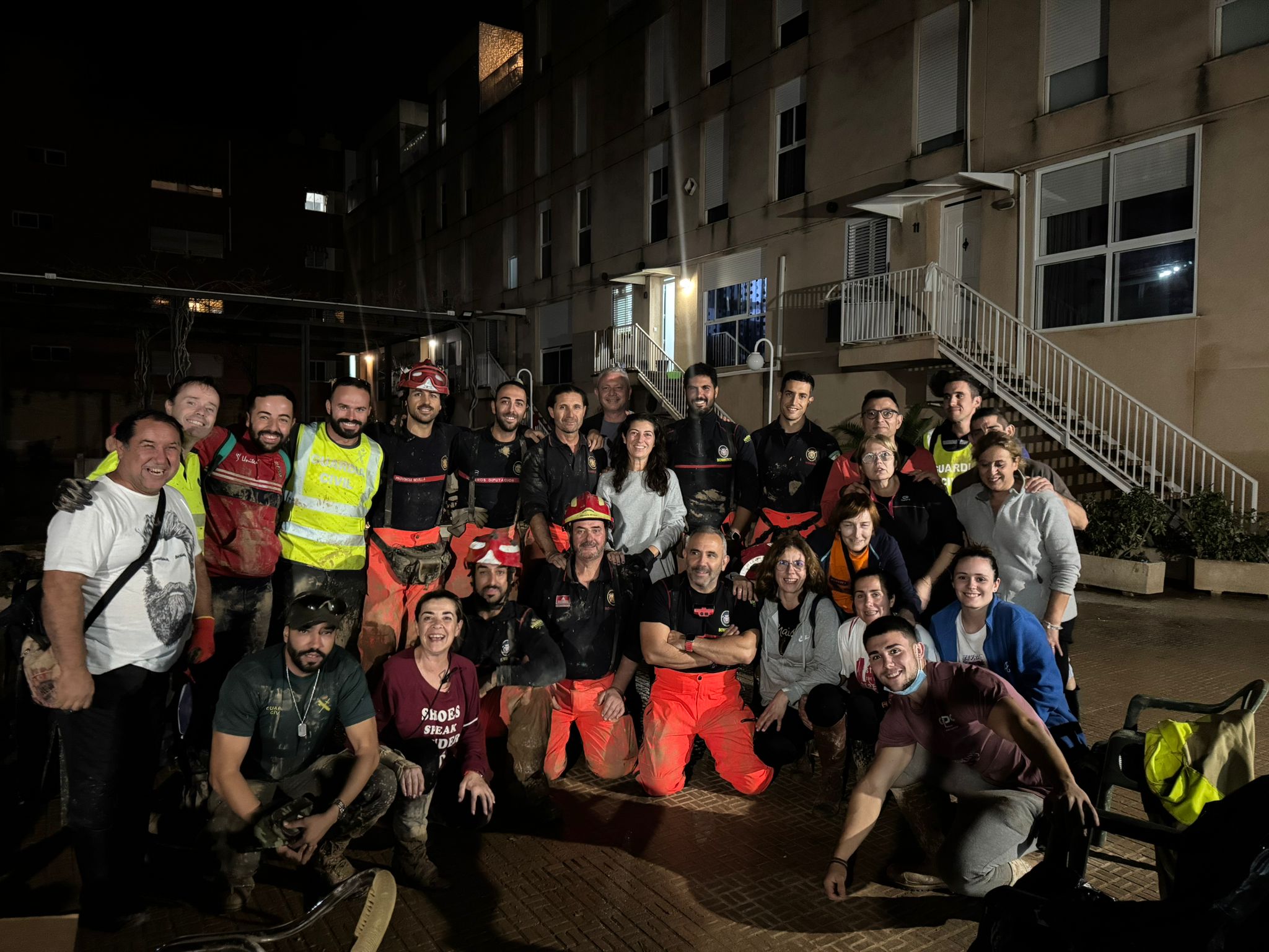 Esta madrugada parte para Catarroja el tercer equipo de bomberos del Consorcio Provincial que colaborará en las acciones de apoyo tras las consecuencias de la DANA