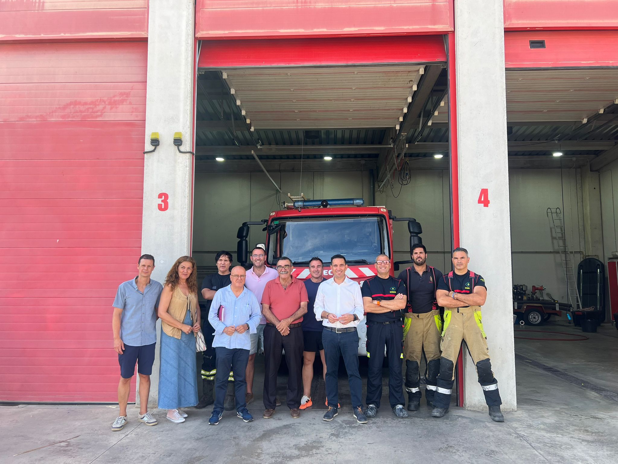 Nuevos encuentros informativos de Gonzalo Domínguez en los parques de bomberos de Santiponce y Cantillana